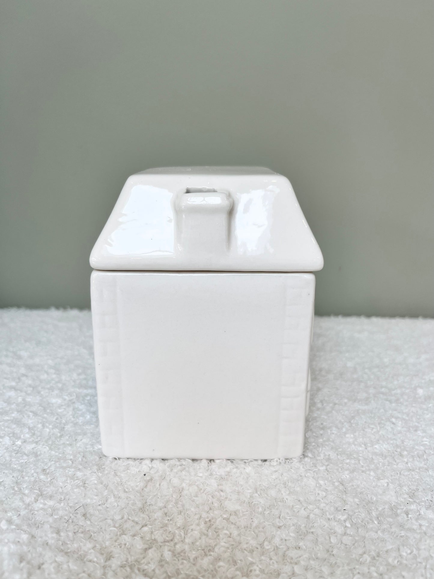 Ceramic House Oil and Wax Warmer/Burner