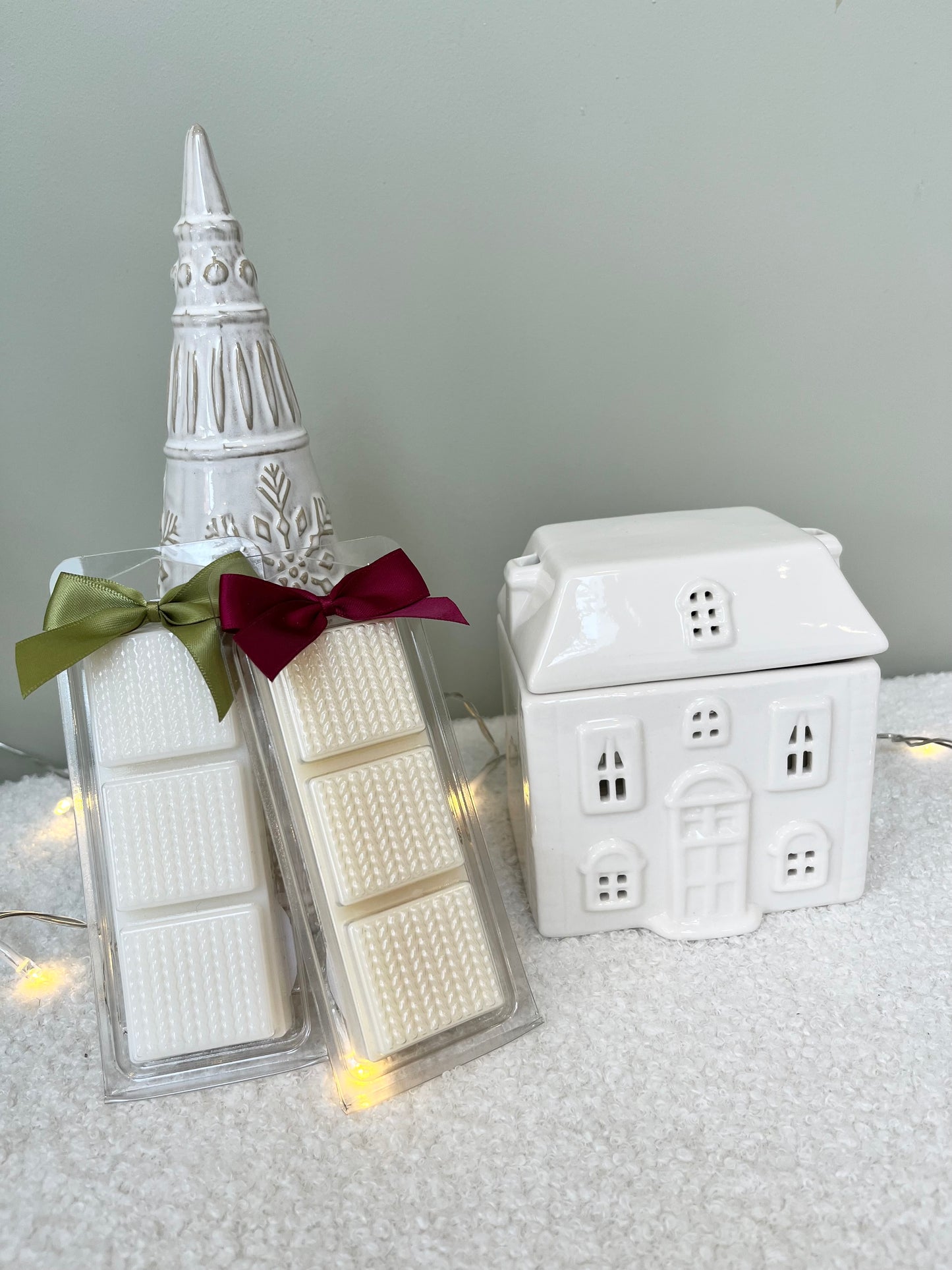 Ceramic House Oil and Wax Warmer/Burner