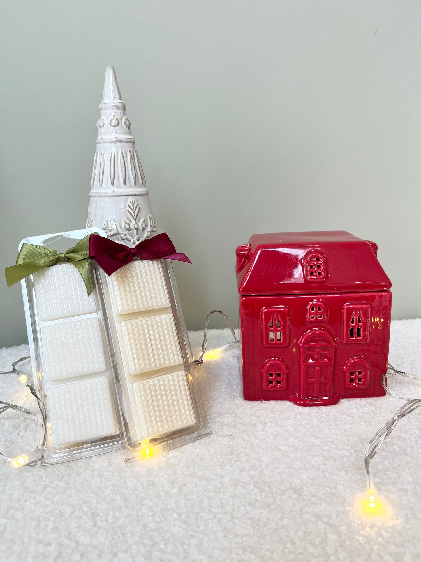 Ceramic House Oil and Wax Warmer/Burner